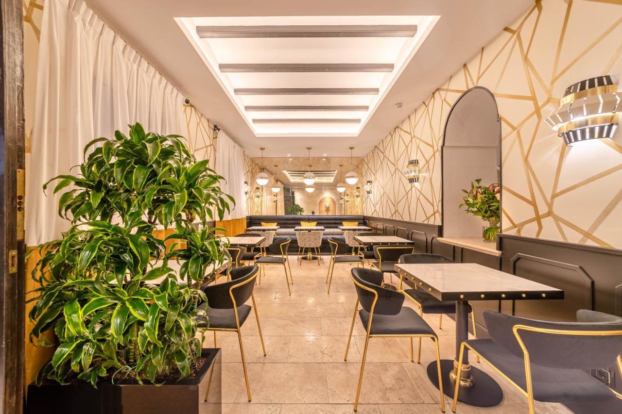 Hotel Claude Марбелья Экстерьер фото
