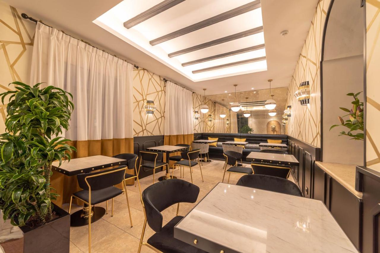 Hotel Claude Марбелья Экстерьер фото